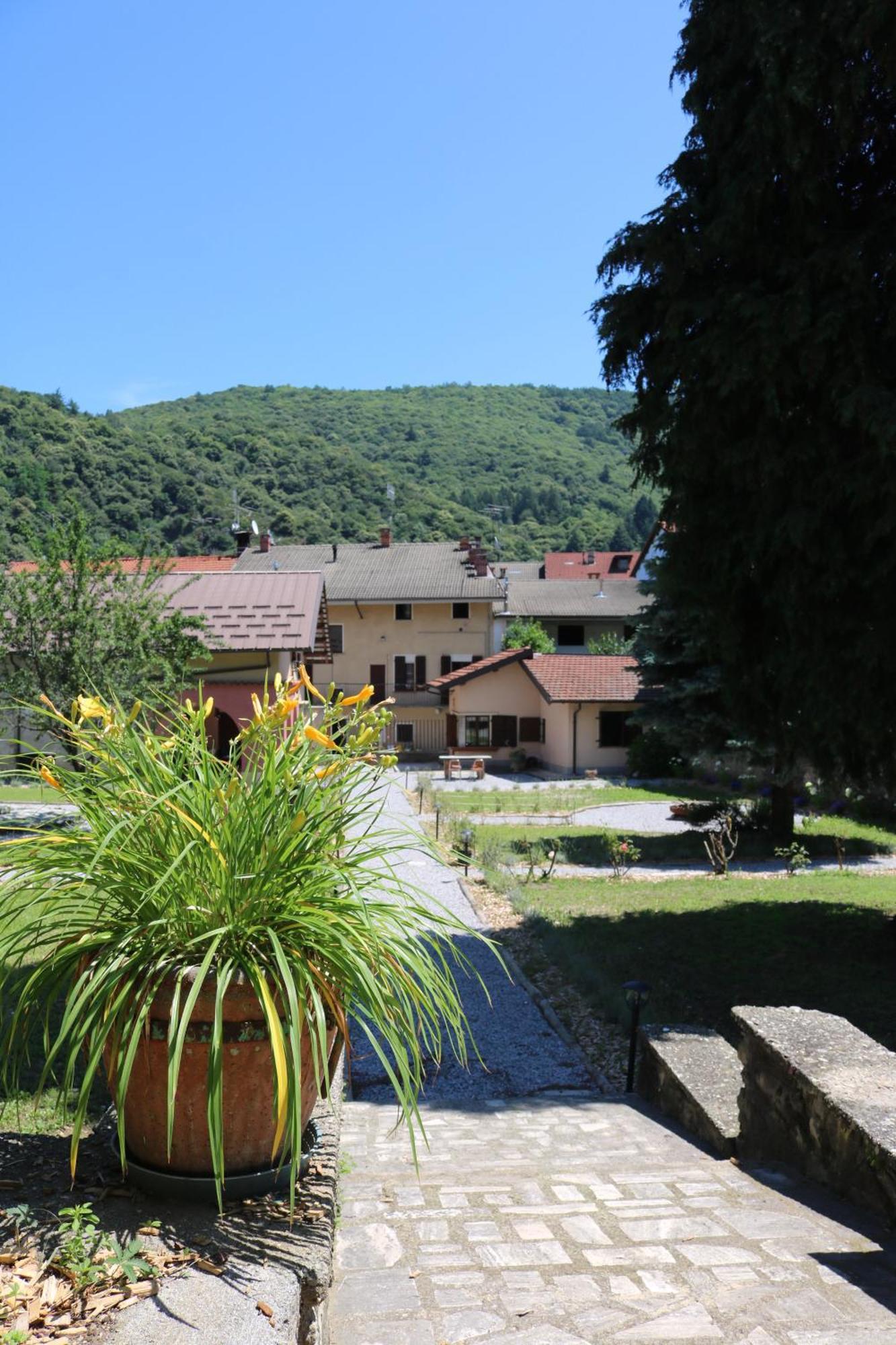 ホテル Casa Dell'Angelo Custode Chiusa di Pesio エクステリア 写真